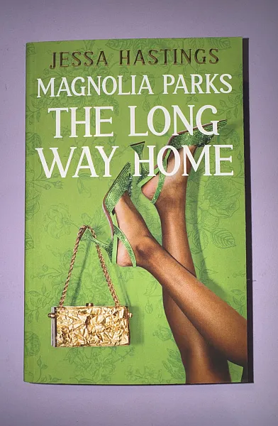 Книга Magnolia Parks The long way home