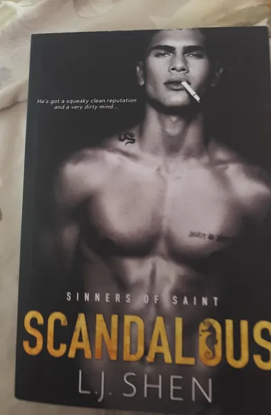 Книга Scandalous