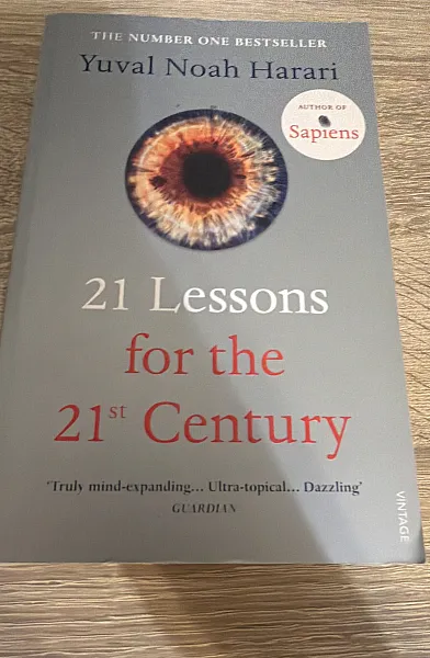 Книга 21 lessons for the 21st century