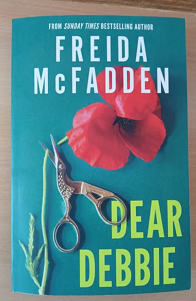 Книга Dear Debbie
